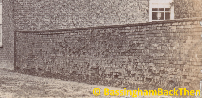1904 wall